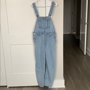 NWOT Levi Light Wash Overalls